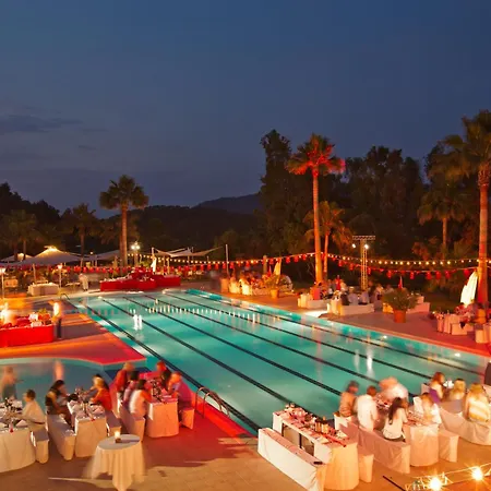 Resort Robinson Sarigerme Park 4*
